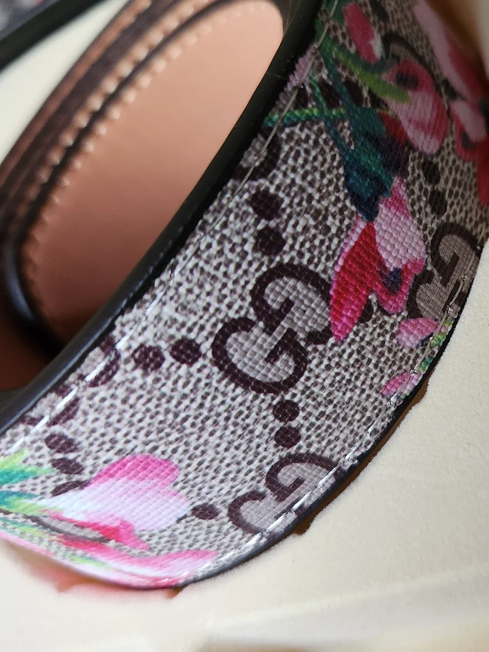 Gucci GG Canvas Belt with Pink Floral Print and Dual-Tone GG Buckles 29